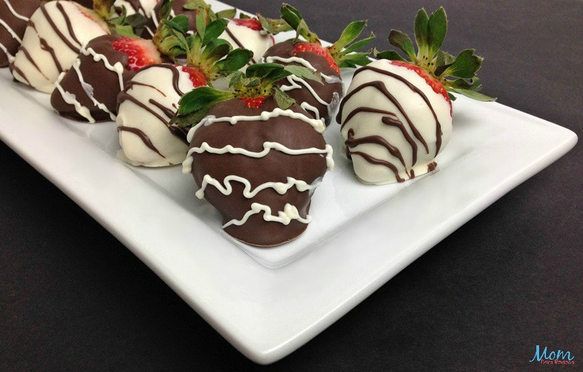 Chocolate-Dipped-Strawberries
